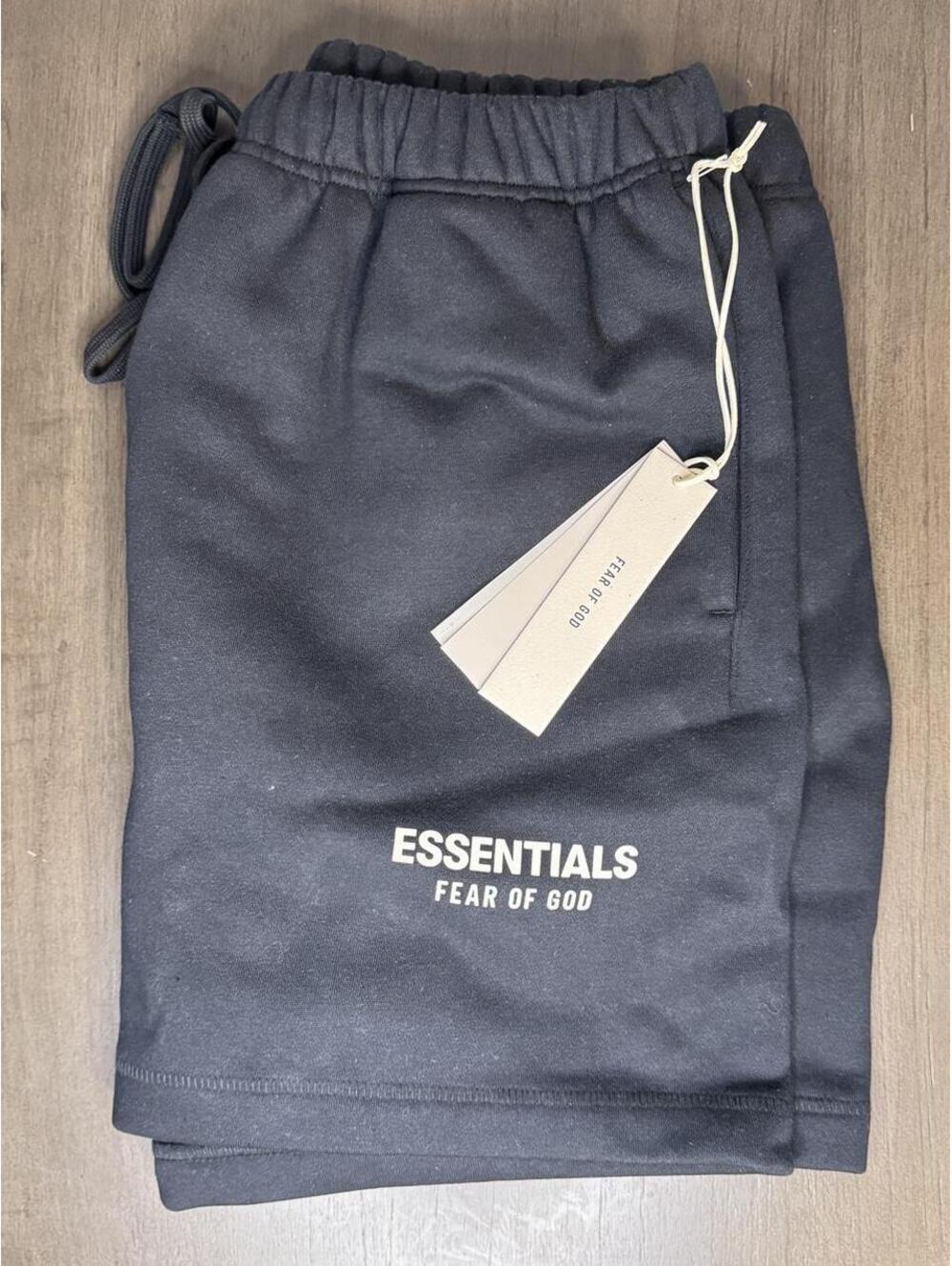 Fear of God Essentials Sweat Shorts – Black 🖤🔥